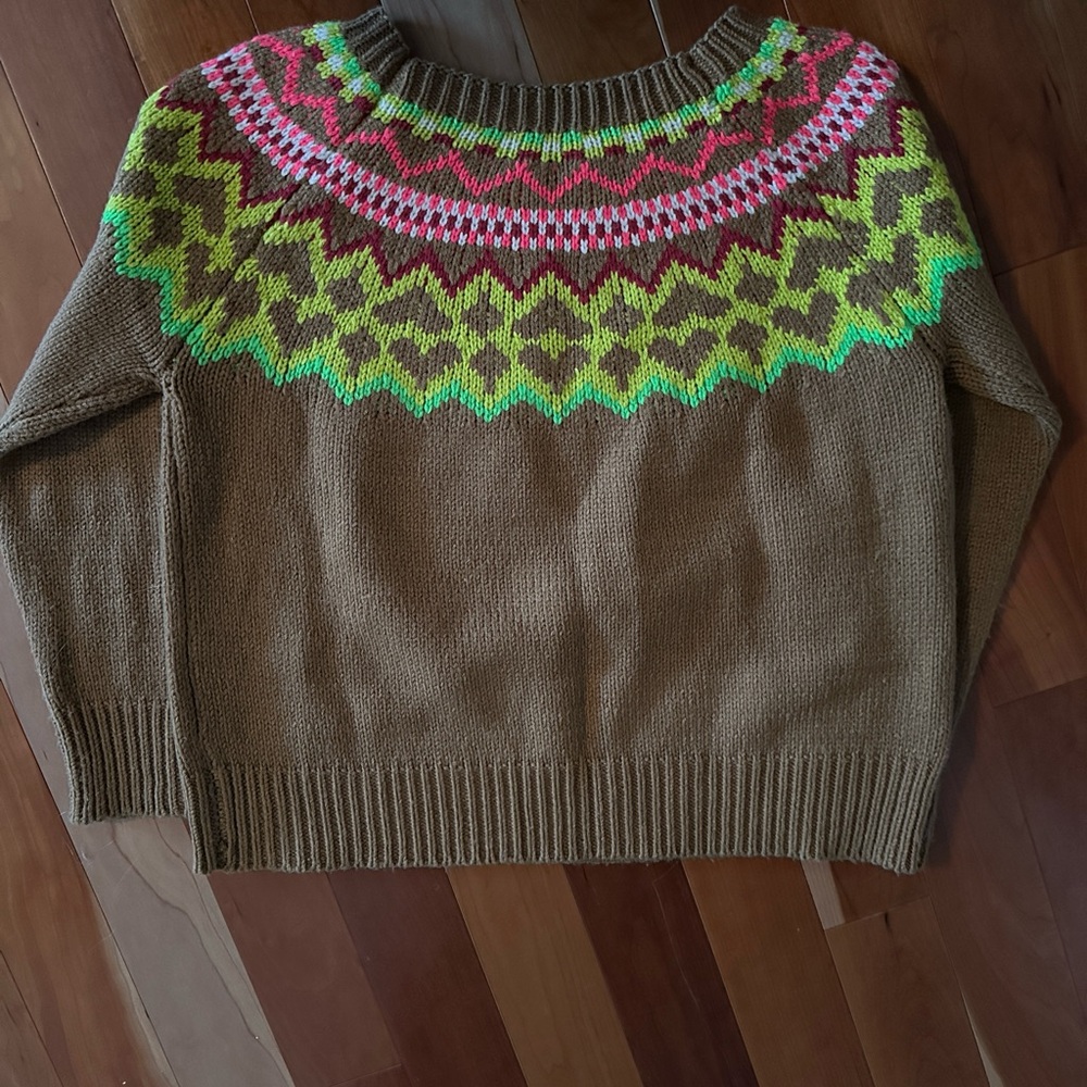 Fair Isle Vibrant Sweater Size Medium